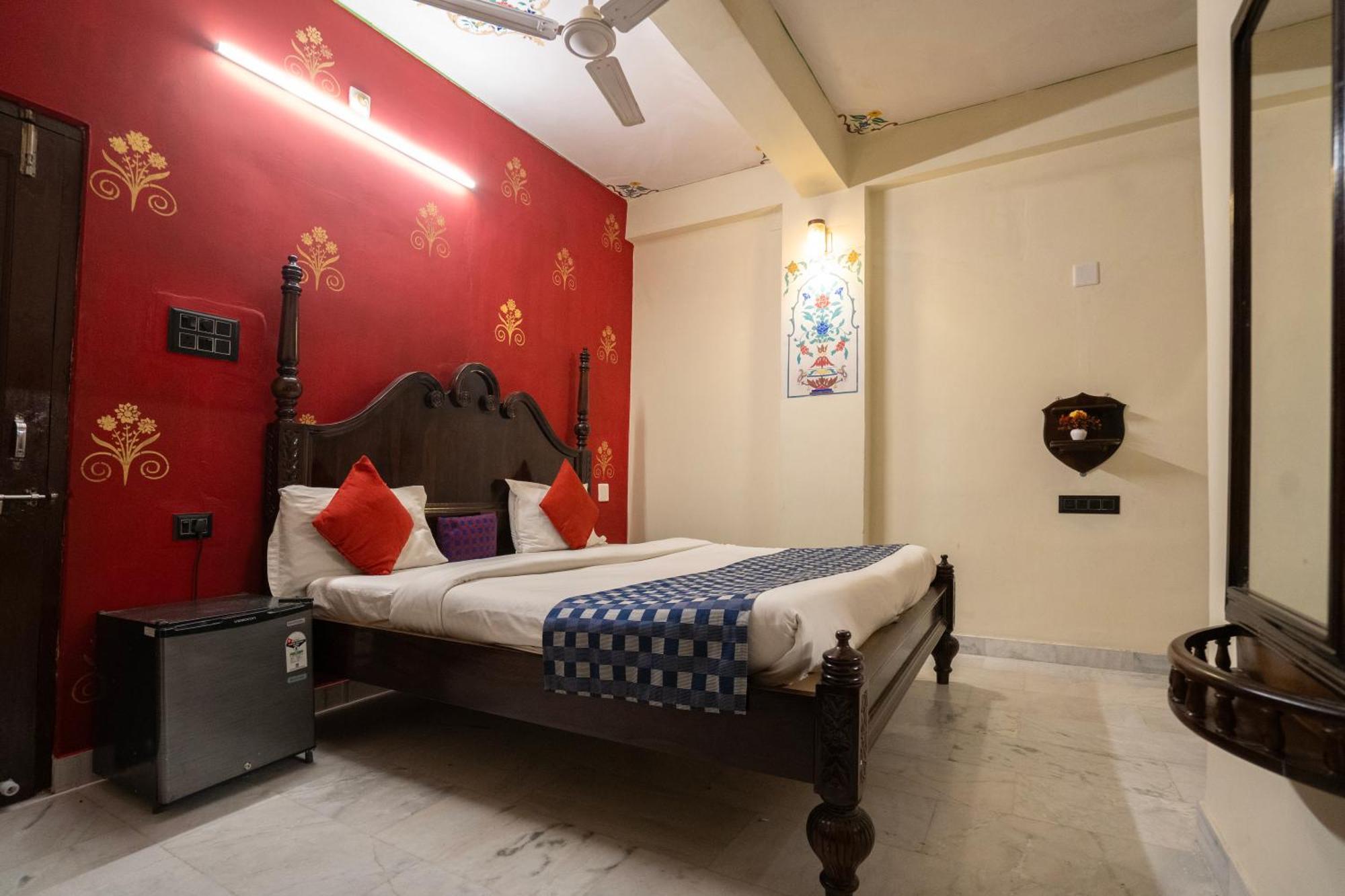 The View Hotel- On Pichola Udaipur