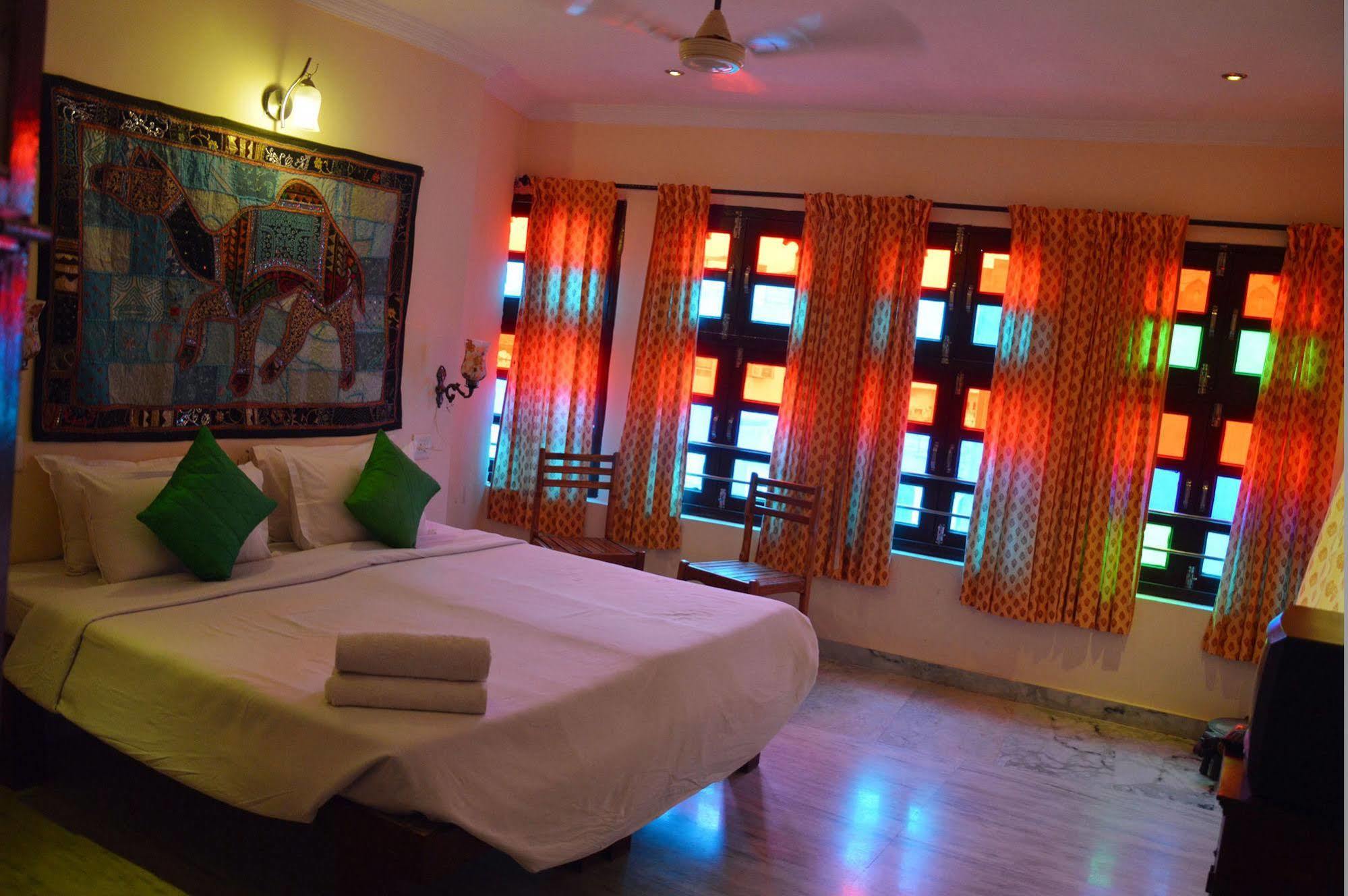 The View Hotel- On Pichola Hotel 3*